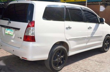 2013 Toyota Innova V Not Urvan Hiace Alphard Top of the Line