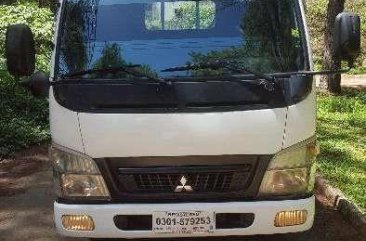 Mitsubishi Canter Fuso 6Wheeler White For Sale 