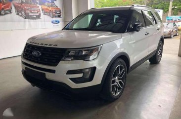 2016 Ford Explorer 4x4 top of the line for sale 