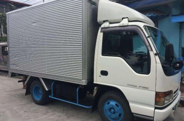 Isuzu ELF NKR GIGA Aluminum Van 2006