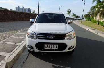 2014 Ford Everest Limited Manual vs 2015 2016 montero fortuner mux HCP