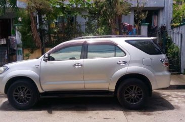 Toyota Fortuner G Diesel manual 2011 model​ For sale 