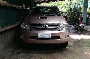 Toyota Fortuner 4x4 2006 Beige SUV For Sale 