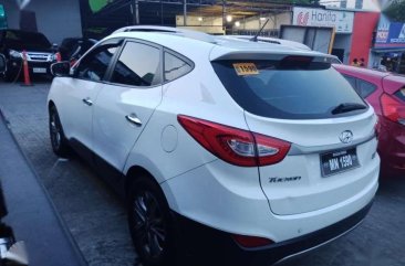 2015 Hyundai Tucson 4x4 automatic diesel​ For sale 