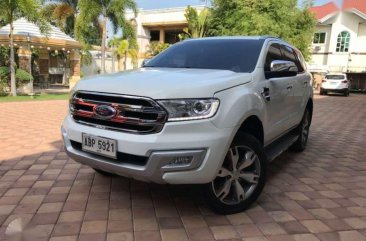 2015 Ford Everest Titanium AT DSL vs 2014 2016 2017 Fortuner Montero