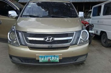 Hyundai Grand Starex GOLD 2010 For Sale 