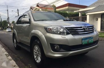 Selling my 2013 Toyota Fortuner G