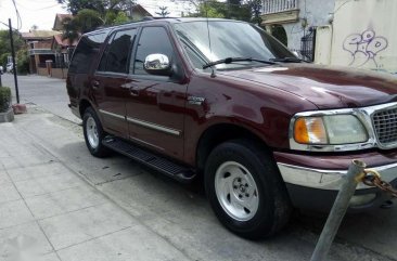 For sale only Ford Expedition Xlt 4x4 1999 model