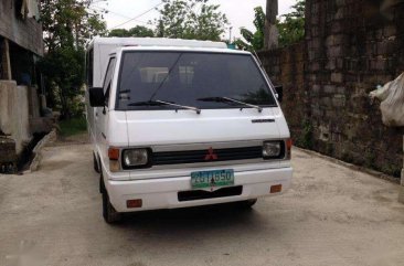 Mitsubishi FB L300 2007 White For Sale 