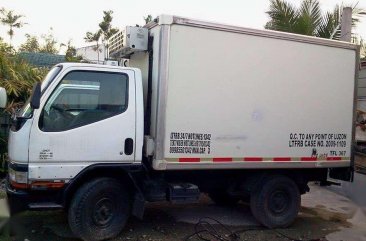 98 MITSUBISHI Fuso Canter Reefer Van 4W 10ft. FOR SALE