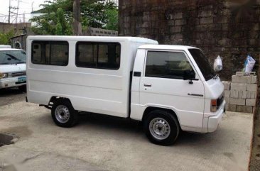 Mitsubishi FB L300 2007 White For Sale 