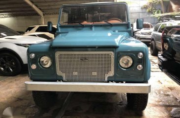 Brand New Land Rover Defender D90 Heritage by "Cool and Vintage"