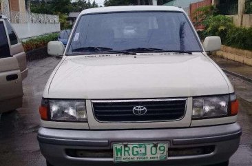 Toyota Revo 2000 for sale