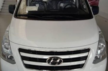 Hyundai Starex 2.5 Super Express Pomo Down Payment 2017