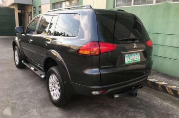 Well-maintained Mitsubishi Montero 2011 for sale