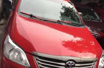 2015 TOYOTA  Innova J manual red​ For sale 