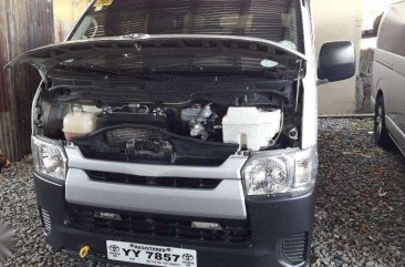 2016 Toyota Hiace Commuter 3.0 Manual Diesel