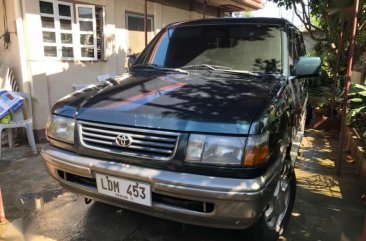 Well-maintained Toyota Revo 2000 for sale