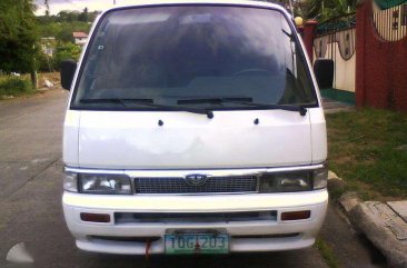 Nissan URVAN Shuttle 2012 18 seater Manual P127K DP