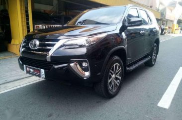 Good as new Fortuner V 2016 for sale