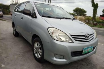 Toyota Innova E manual diesel 2010 model for sale