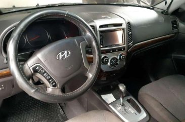 Hyundai Santa fe 4x2 Automatic Diesel.2011model