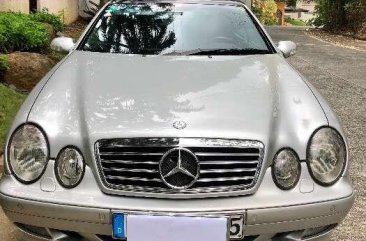 Mercedes Benz 1991 200 FOR SALE