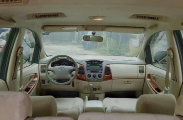 2008 Toyota Innova G 2.0 vvt-i Gas M-T Top of the Line