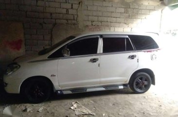 Toyota Innova J 2006 Diesel White For Sale 