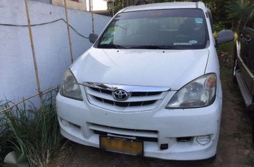 2010 Toyota Avanza Taxi with Franchise Any point of Luzon Negotiable