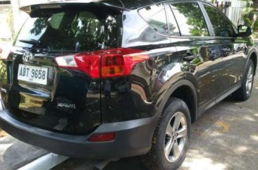 Rush for sale 2015 model.Toyota Rav4 automatic all power...