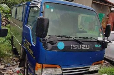 Like new Isuzu Elf for sale