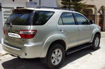 Toyota Fortuner g gas matic 2011 Vs Tucson innova crv