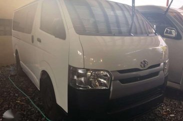 2016 Toyota Hiace Commuter 2.5 Manual Transmission