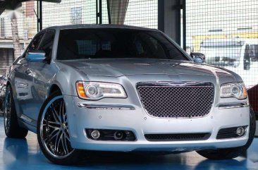 2012 Chrysler 300C 1.180M (neg) trade in ok!