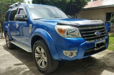 2010 Ford Everest Ice edition With 3 monito