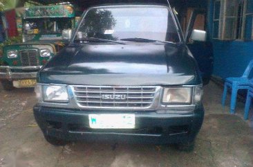 Isuzu Highlander diesel cold a.c 2000 model rush sale! tamaraw fx revo