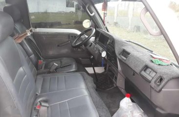 NISSAN Urvan 2009 rush SALE