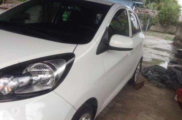 2015 Kia Picanto Automatic top of d line 2k mileage