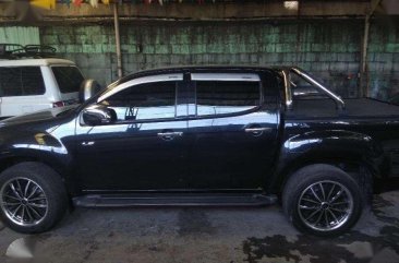 Isuzu Dmax 2015 AT 18k mileage not hilux strada navara ranger toyota