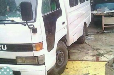 Isuzu Elf FB 1991 Well Maintained For Sale 