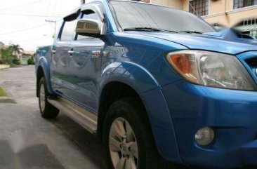 Toyota Hilux 4x4 A/T Diesel Azure Blue For Sale 