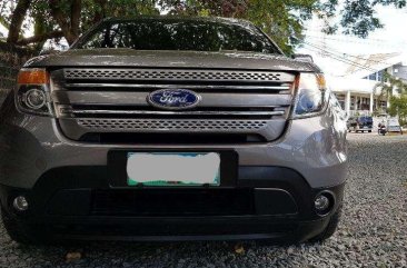 2013 Ford Explorer Top of the line 4x4 54T