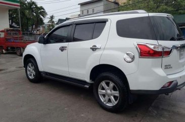 2016 Isuzu MU-X 3.0 LS-A top of the line