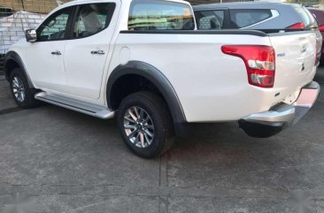 2017 Mitsubishi Strada Gls matic FOR SALE