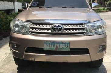 2010 TOYOTA Fortuner 4x2 diesel for sale