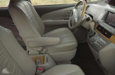 2009 Toyota Previa Gas Automatic For Sale 