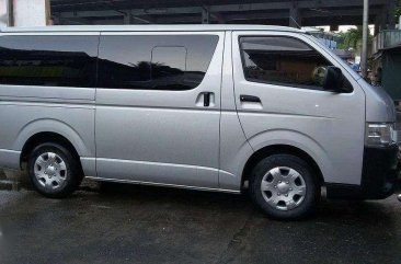 2018 model Toyota HiAce commuter for sale