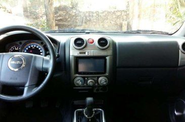 Isuzu Dmax LS  2011 Manual Transmission For Sale 