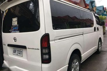 Well-kept Toyota Hi Ace 2015 for sale